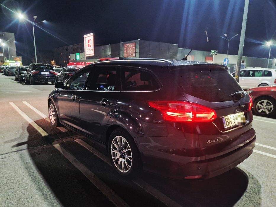 FORD Focus 2011 — imagine 3