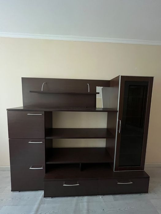 Продам шкаф срочно