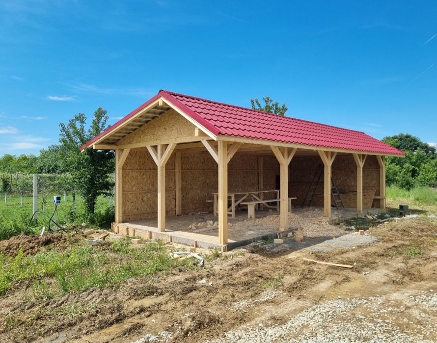 Acoperișuri,foișoare din lemn (terase și pergole )