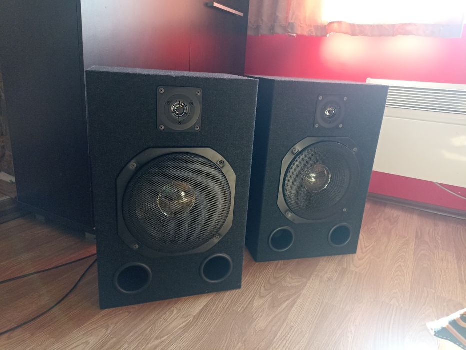 Тонколони 2 броя нови