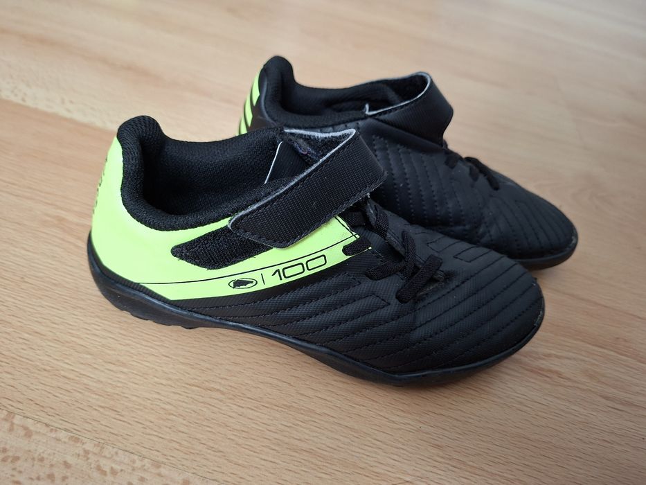 Лот маратонки, номер 33