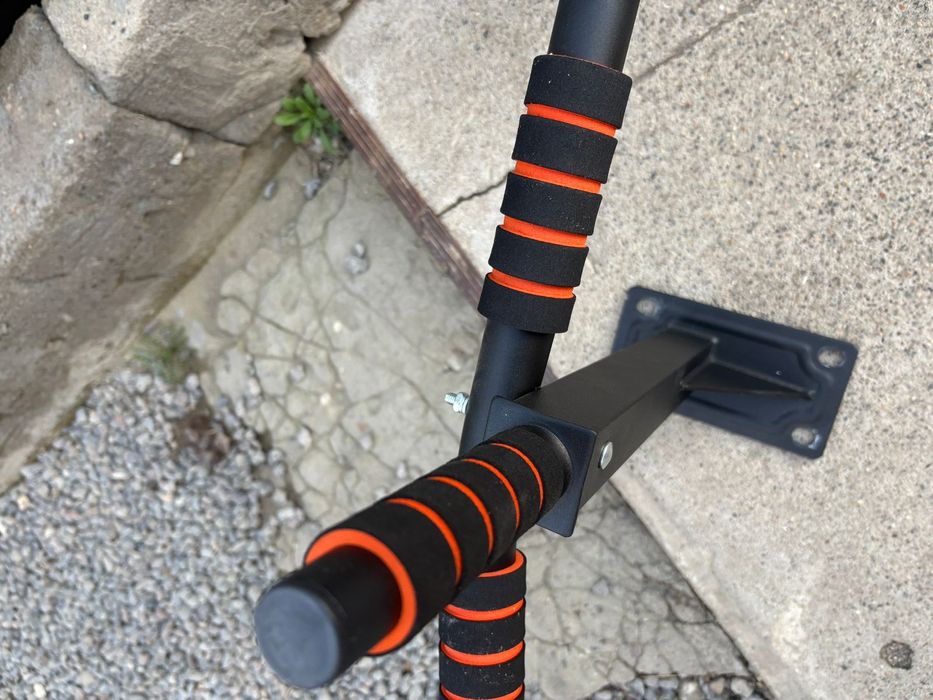 Срочно продам новый турник