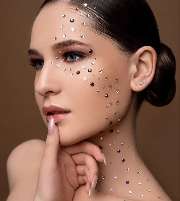 Макияж, прическа, грим