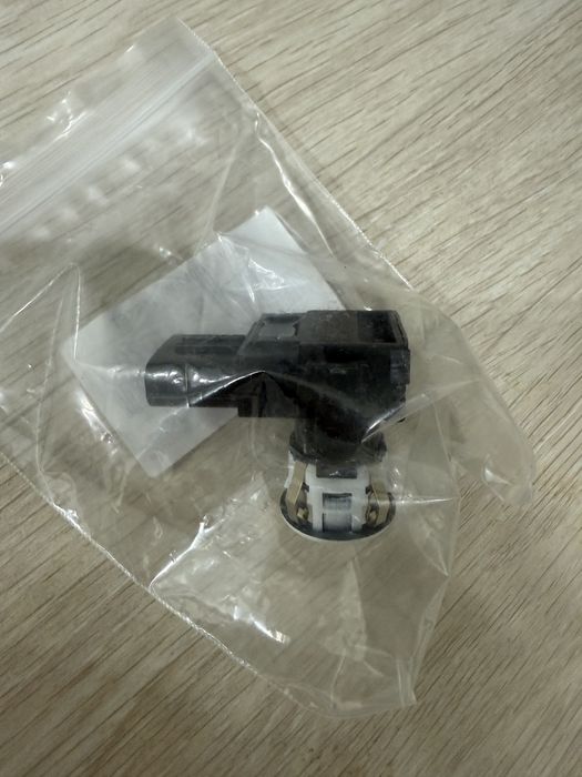 Датчик парктроника Тойота Камри 50
