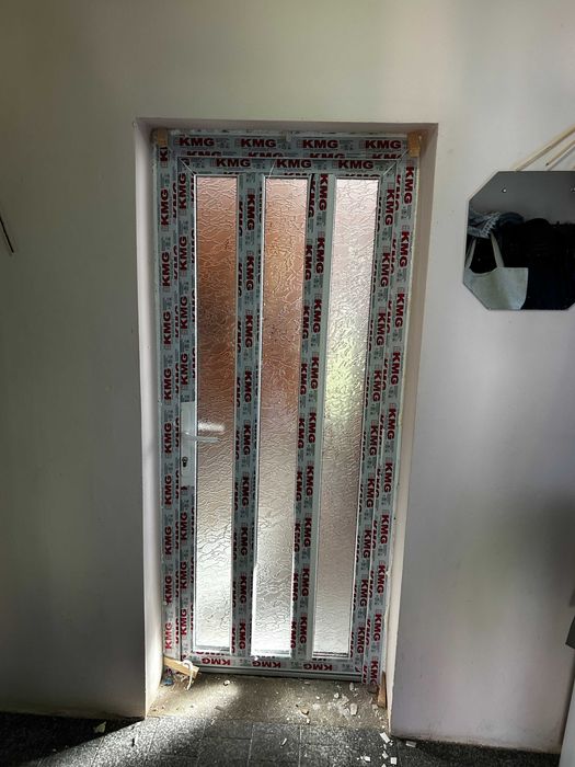 Tâmplărie PVC | Ferestre și Uși PVC | Plase Insecte