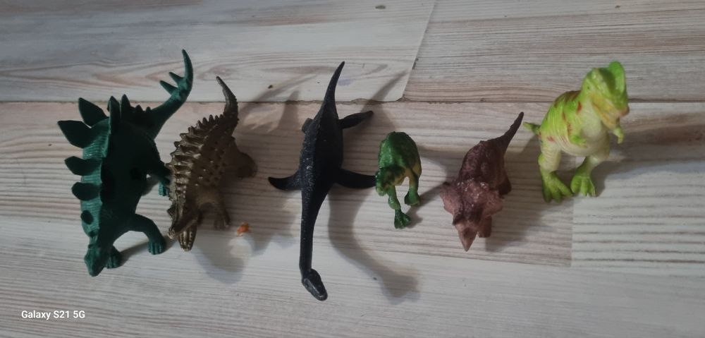 Продам коллекцию  Животных