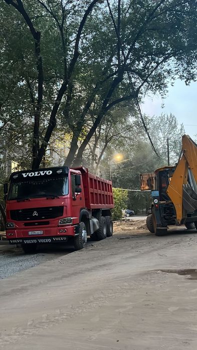 Камаз Хова 3/1 трактор