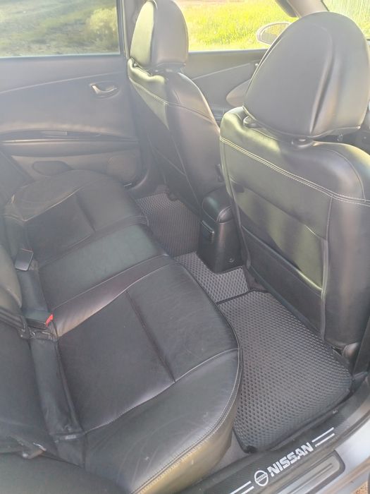 Продам ниссан примера р12