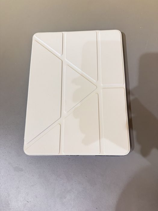 Чехол на айпад