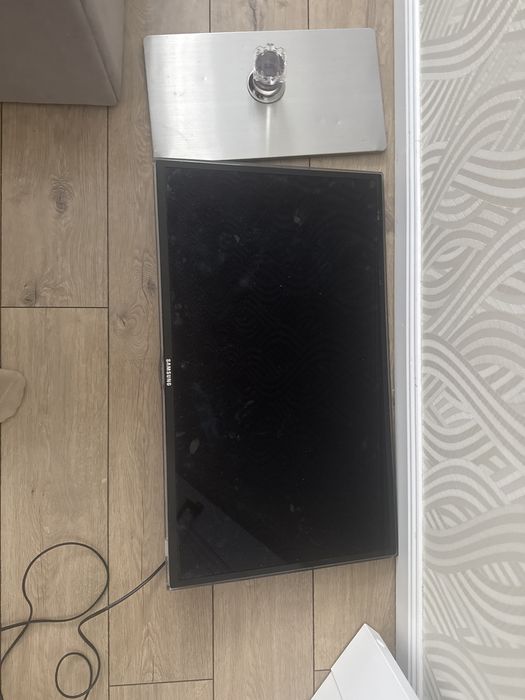 Телевизор самсунг