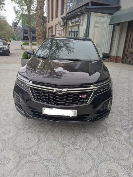 Equinox sotiladi yili 2024  probeg 58.000 kraska tozza eng qimmati RS