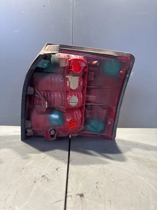 Lampa / Tripla stop stanga pe aripa Audi A4 2001 2.0 MT (130 hp)