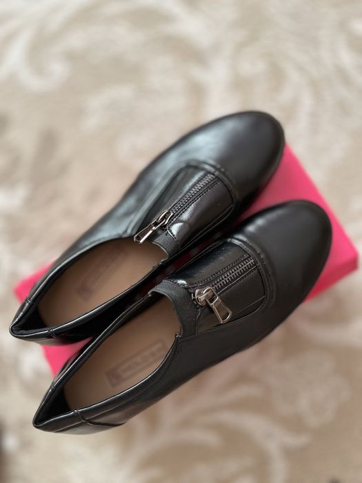 Новая обувь 36 р.