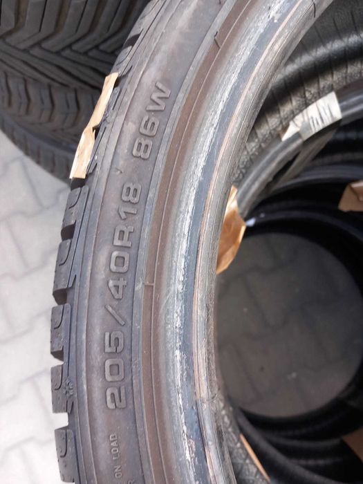 205 40 18  Anvelope iarna Pirelli GoodYear