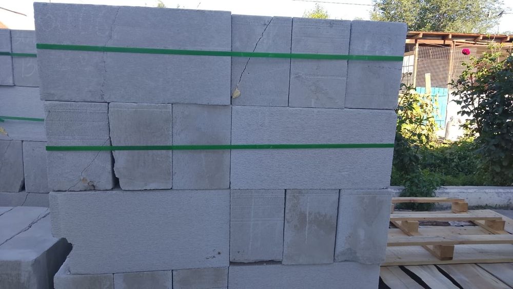 Продам пеноблок кирпич