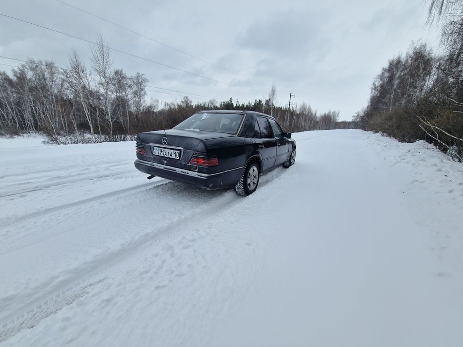 Продам мерседес 124