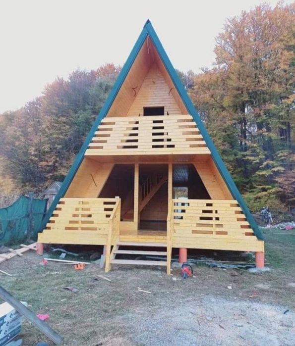 Vând cabane tip A,