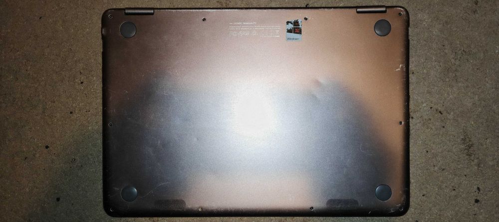 Laptop Asus Core M3 8gb ddr3 display 13,3inch