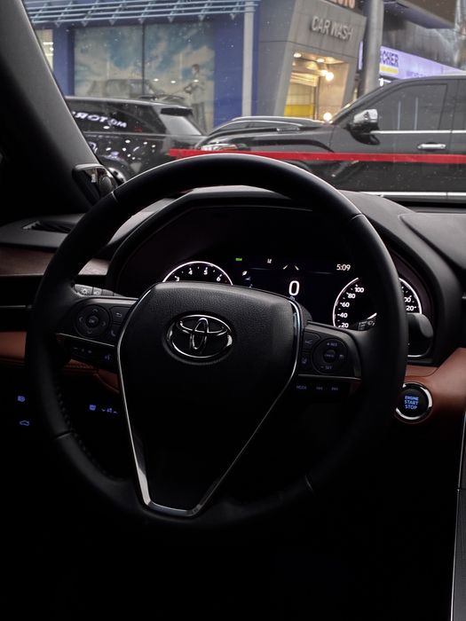 Toyota Avalon 2022 Hybrid