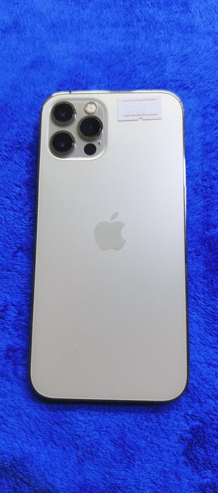 iPhone 12 pro  .