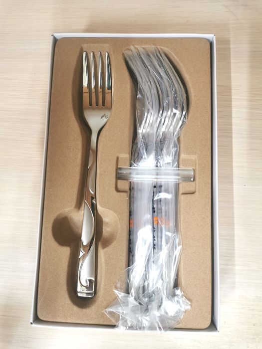 Вилки столовые  12 шт