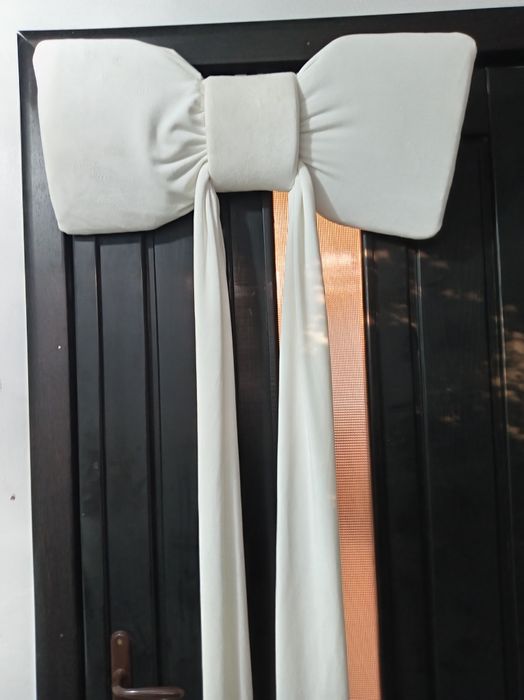 Funda ,șirag,ghirlande,buchete