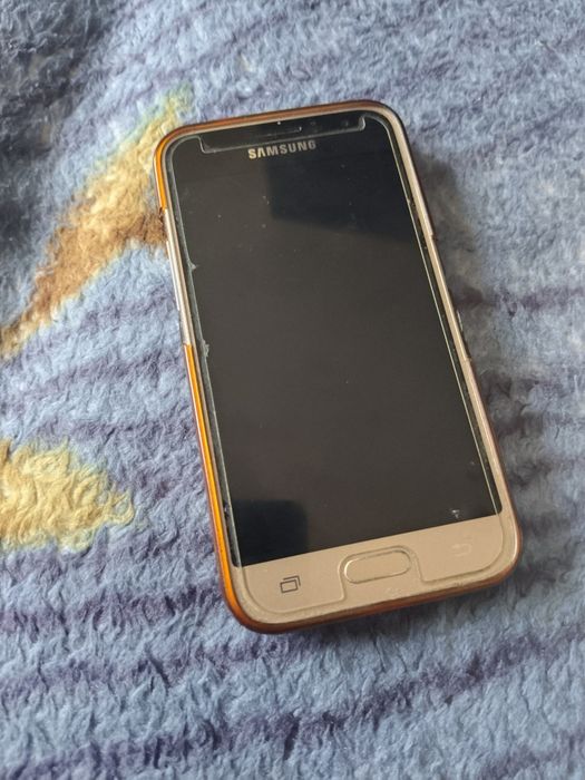 Samsung galaxy j1