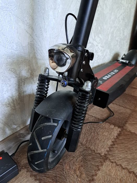 Продам электро самокат.
