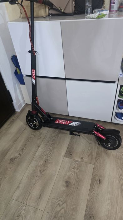 Trotineta zero 8