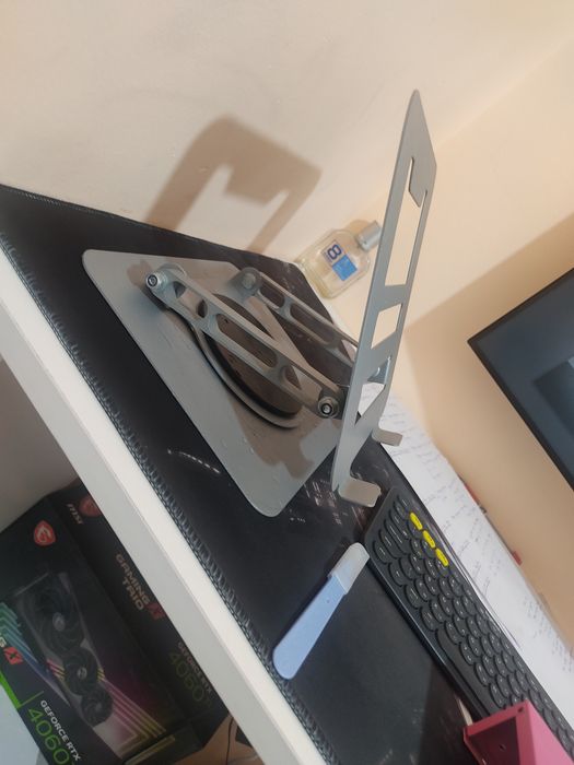 Подставка эргономичный для ноутбука