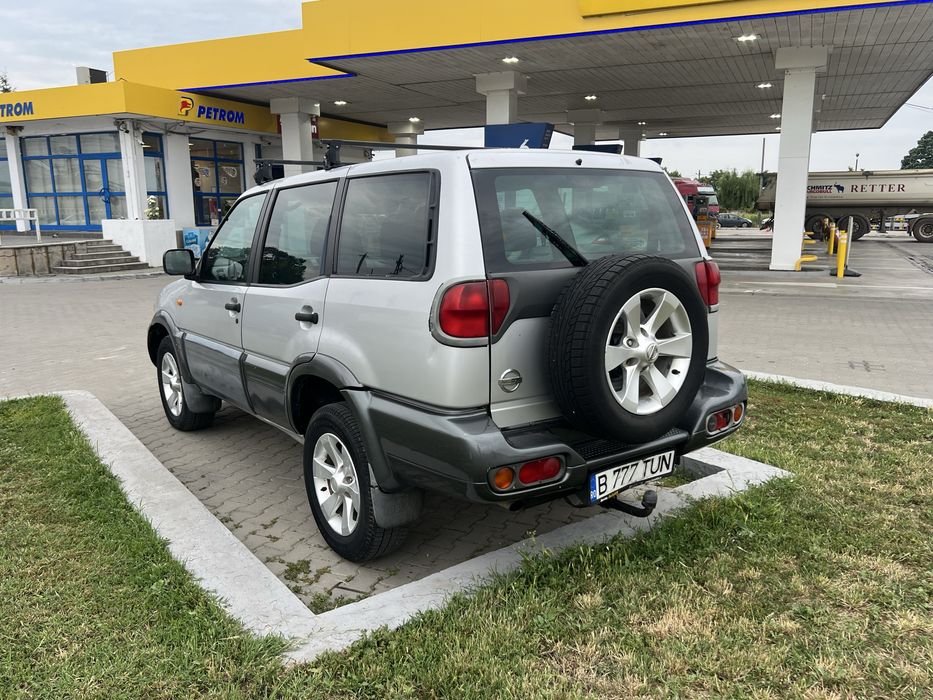 Nissan terrano 2