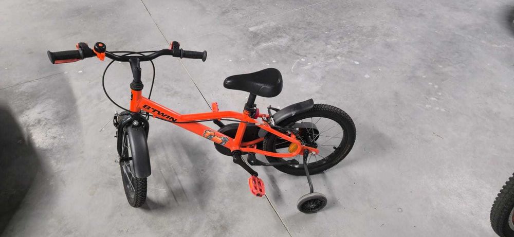 Bicicletă B’TWIN Robot 500, 16 inch, potrivită pentru copii 4–6 ani