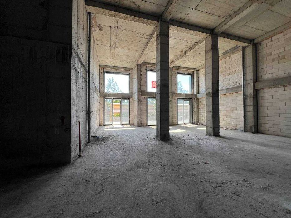 Аренда Помещение в Мирабад-Авеню 577 м²(RG)