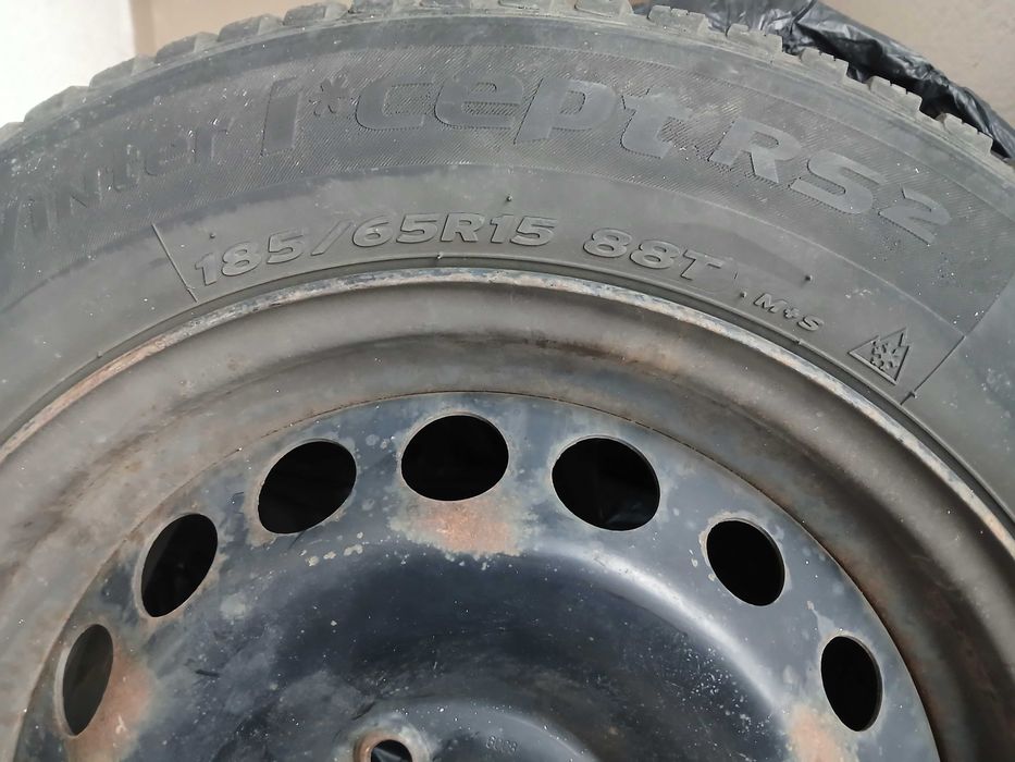 Jante cu anvelope de iarna Hankook 185 65R15 88T, 2buc.,Logan, Sandero