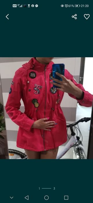 Дамско преходно червено яке