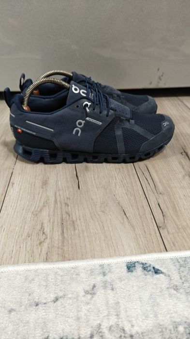 On.  cloud.  Nr   40.5