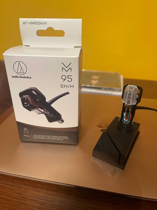 Audio technica AT-VM95SH/H + Headshell+ AT-VMN95ML резервна игла