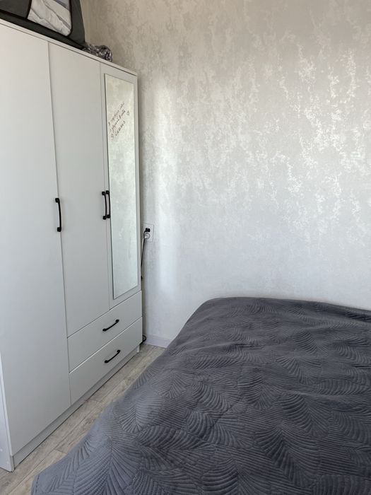 Продам 4 комнотную