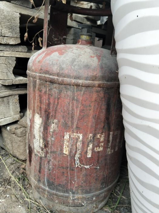 Продам газовые балоны