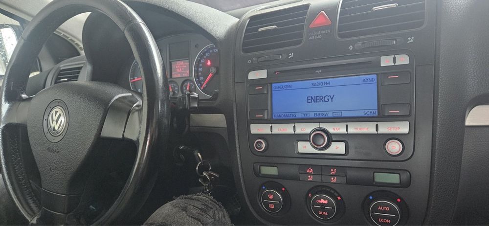 VW Jetta 1.9 TDi 105hp