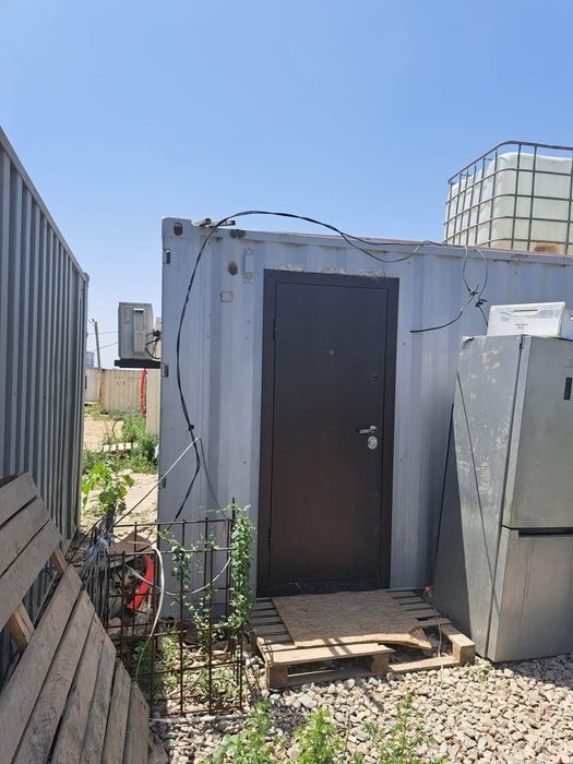 Утеплённый контейнер 20 тонник