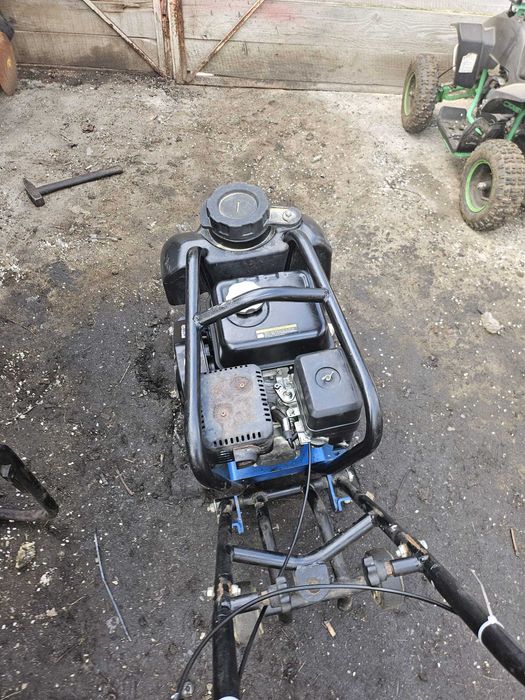 Servicii Profesionale de Reparații Motoutilaje la Santorini Service