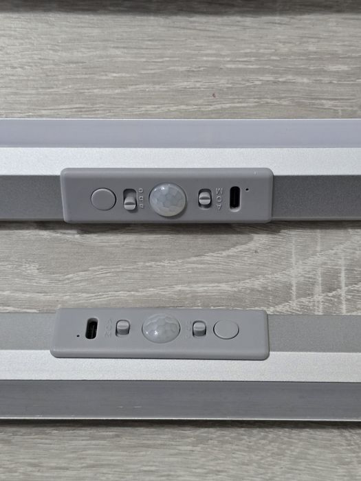 Set 2 lămpi LED WOBANE pentru dulap – Reîncărcabile, dimabile