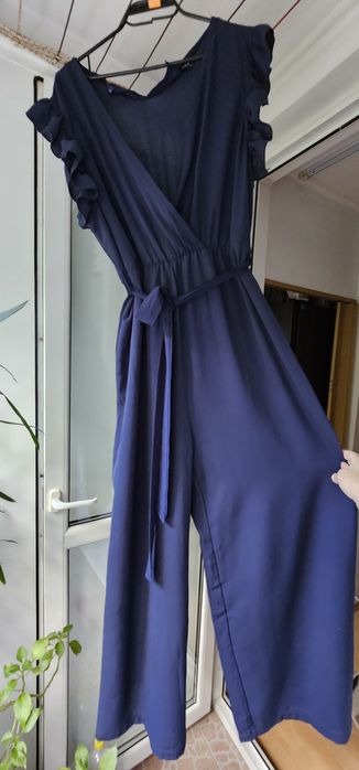 Salopetă elegantă bleumarin, mărime 40–42 (M/L)