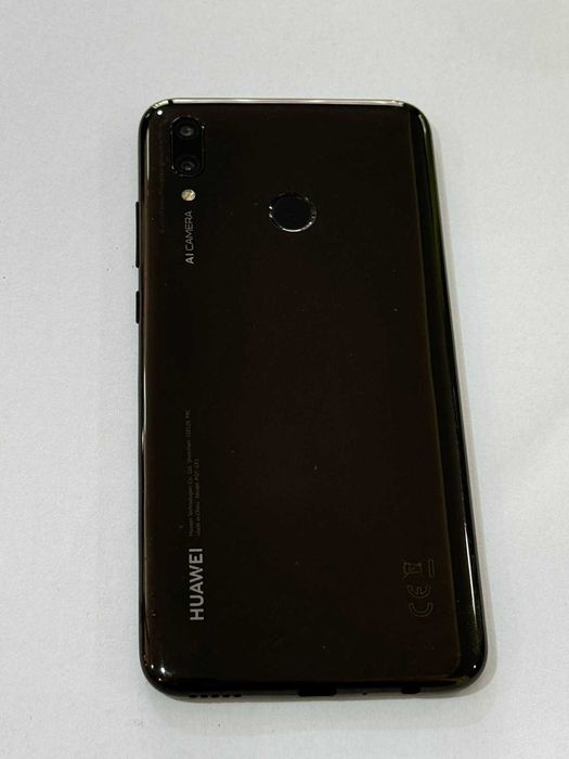 Продавам Huawei P Smart