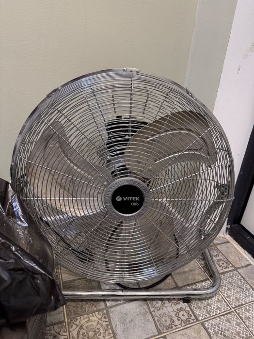 Вентилятор напольный