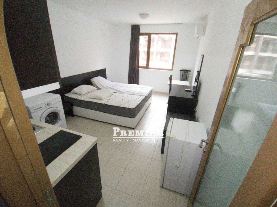 Продава се Едностаен апартамент в Поморие - 32 кв.м за 1341 €/кв.м - Снимка #1