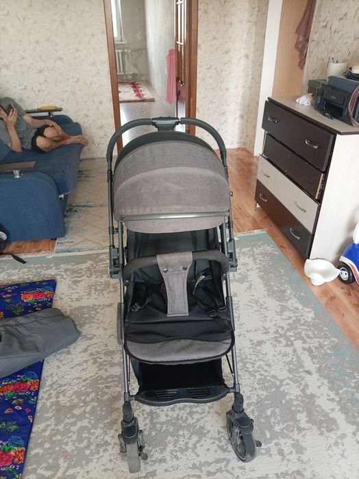 Продам детскую каляску