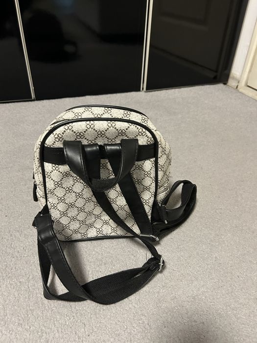 Rucsac/ghiozdan super frumos