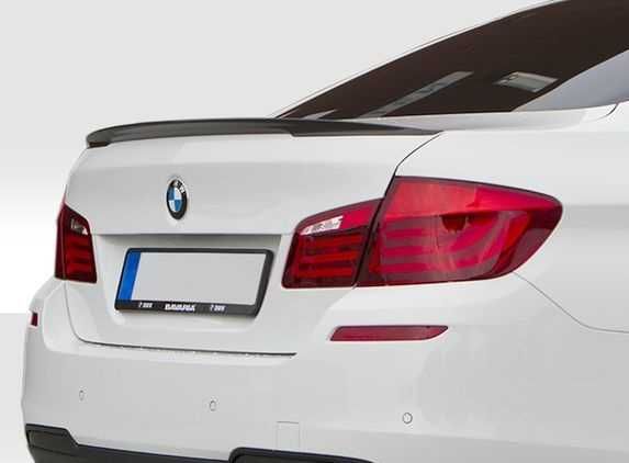 Eleron Lip Codita Portbagaj BMW F10 M Performance M5 Negru Lucios